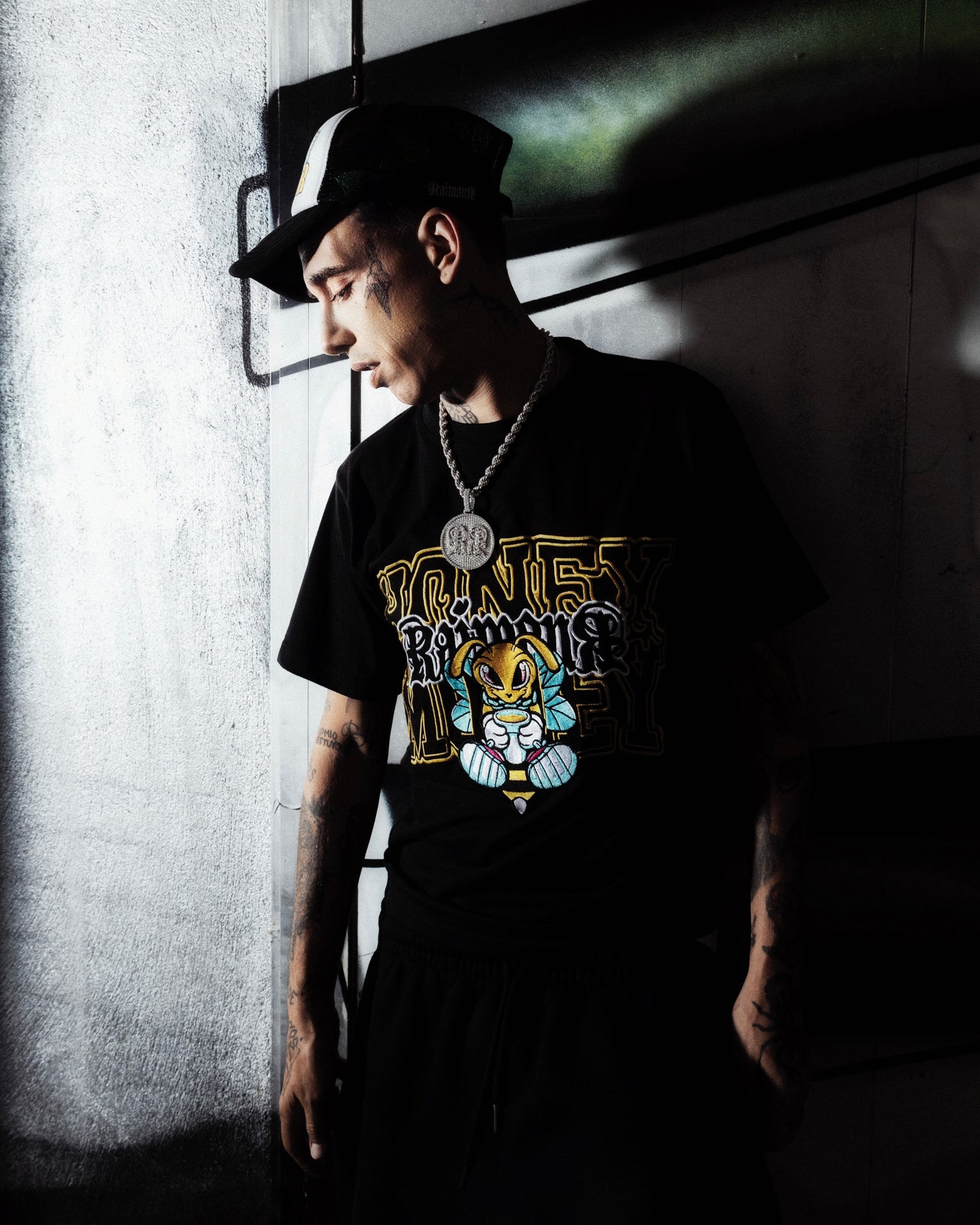 HONEY MONEY TEE